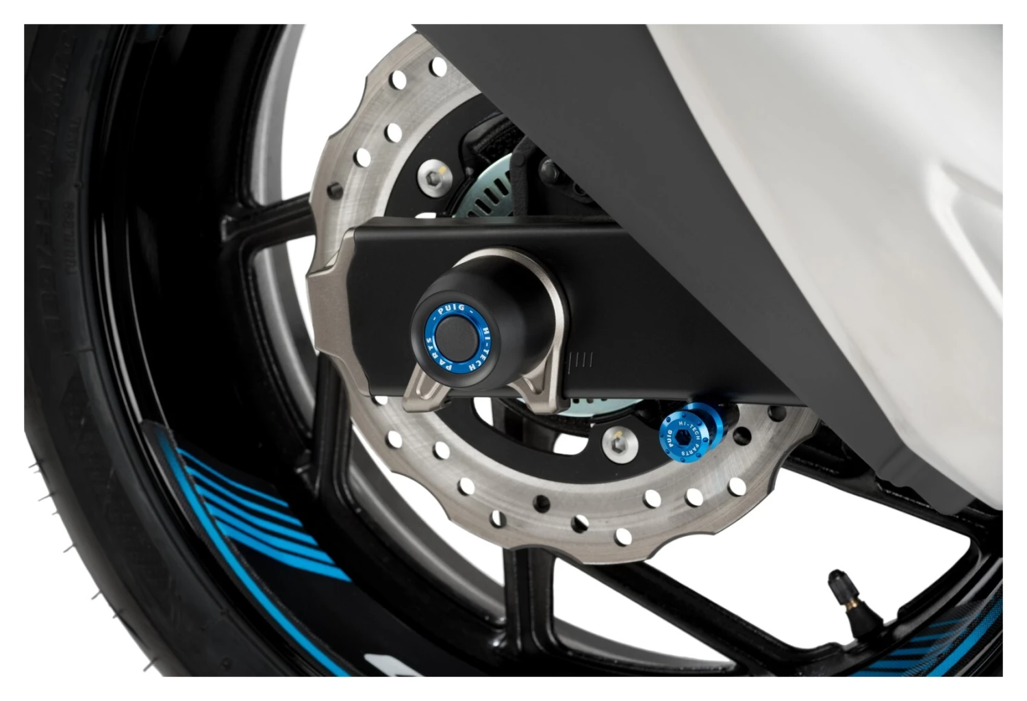 Puig PHB19 Rear Axle Sliders BMW 5 Puig PHB19 Rear Axle Sliders BMW - Image 5