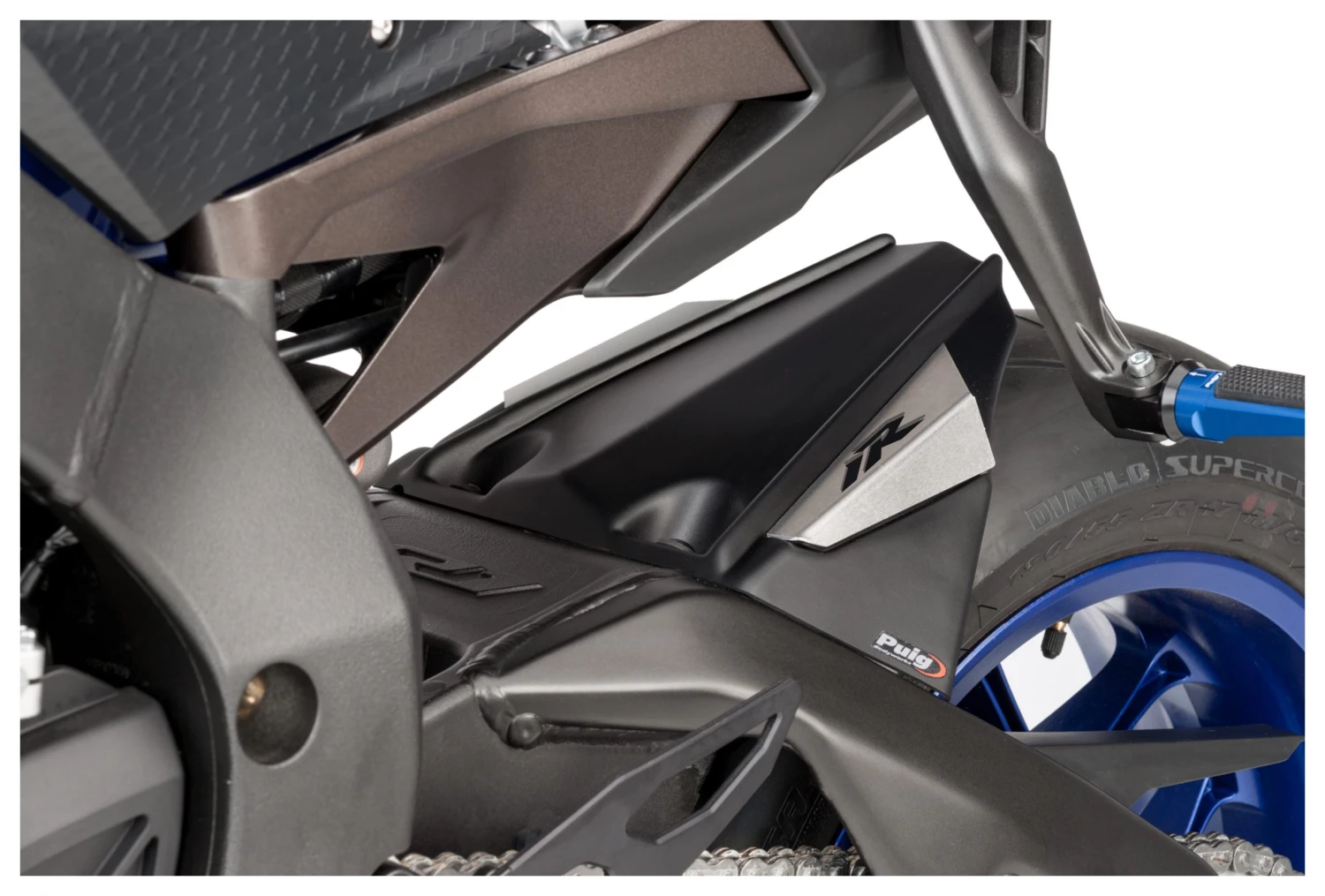 Puig Rear Tire Hugger Yamaha R1 / R1M / R1S Matte Black [Open Box] - Image 2